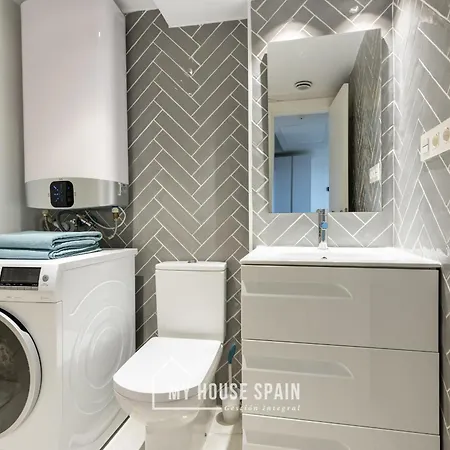 Myhousespain - Primera Linea De Playa Con Parking アパート ヒホン