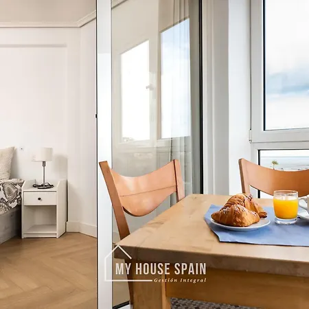 Myhousespain - Primera Linea De Playa Con Parking ヒホン