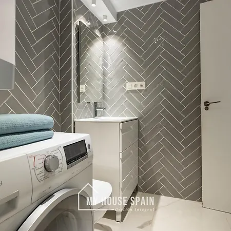 Myhousespain - Primera Linea De Playa Con Parking Lejlighed