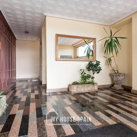 Myhousespain - Primera Linea De Playa Con Parking Lejlighed *